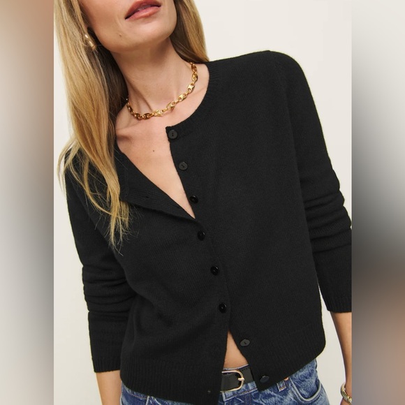 REFORMATION Clara Cashmere Crew Cardigan | Black - Picture 1 of 7